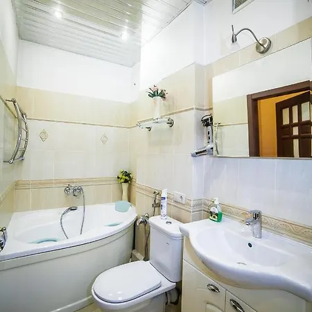 Большая 3Х Комнатная Квартира В Историческом Центре Минска Apartament